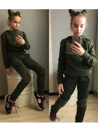 Теплий спортивний костюм для дівчинки на хутрі