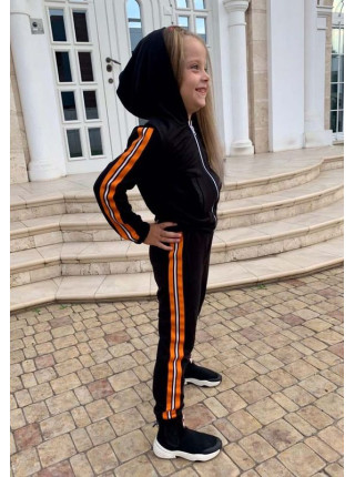 Спортивний костюм для дівчинки