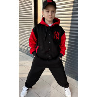 Модний спортивний костюм для хлопчика