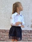 Біла блузка для дівчинки в школу